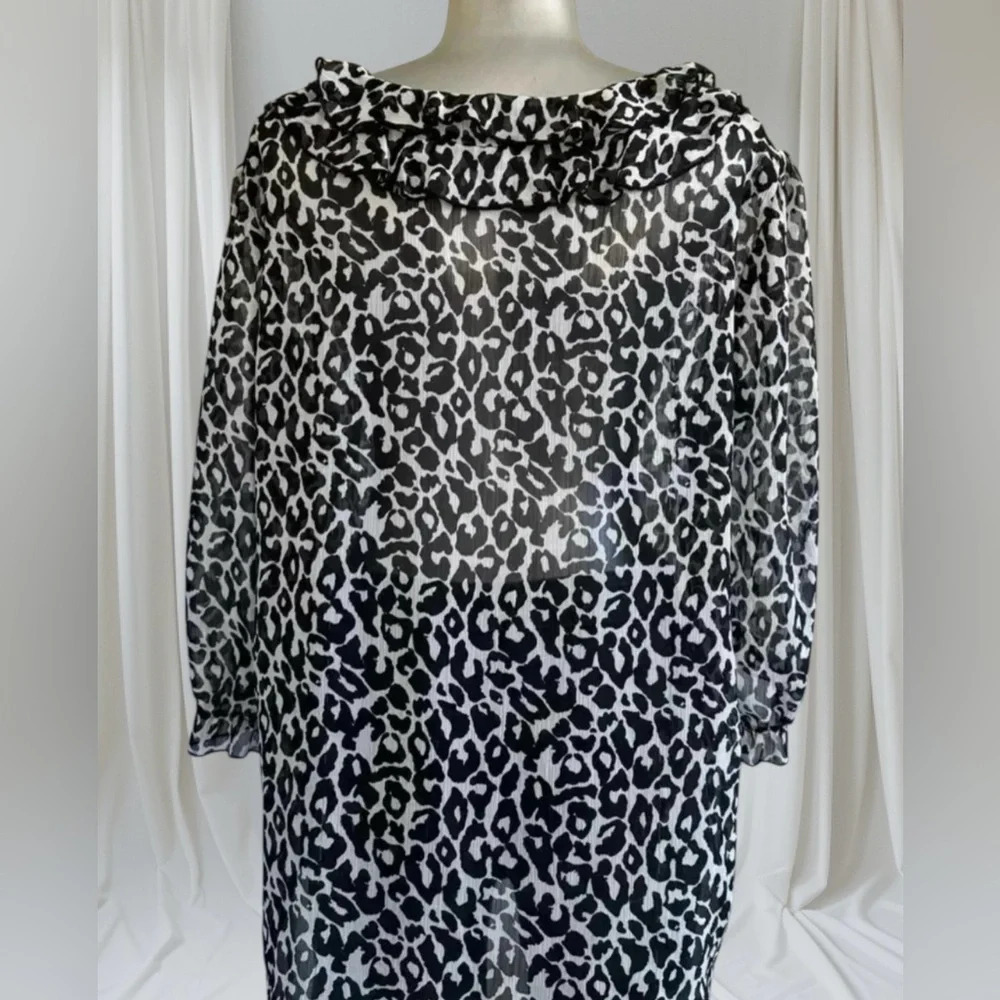 ✅Plus Size Pullover Ruffles Blouse - Picture 5 of 13